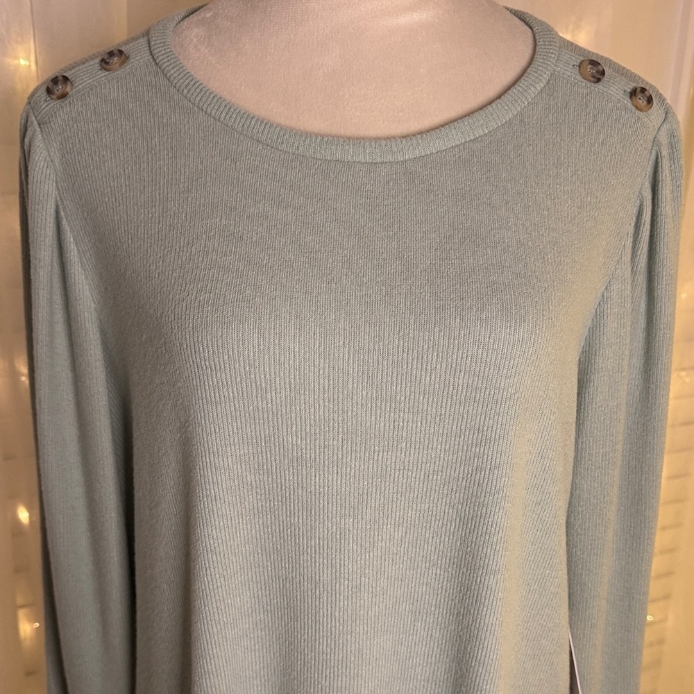 LC Lauren Conrad Soft Sage Green Shoulder Button Tunic - Picture 3 of 8